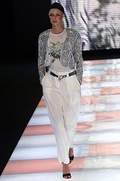 Giorgio Armani fashion show for Spring/Summer 2004