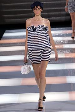 Giorgio Armani fashion show for Spring/Summer 2004