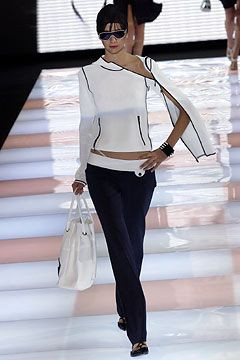 Giorgio Armani fashion show for Spring/Summer 2004