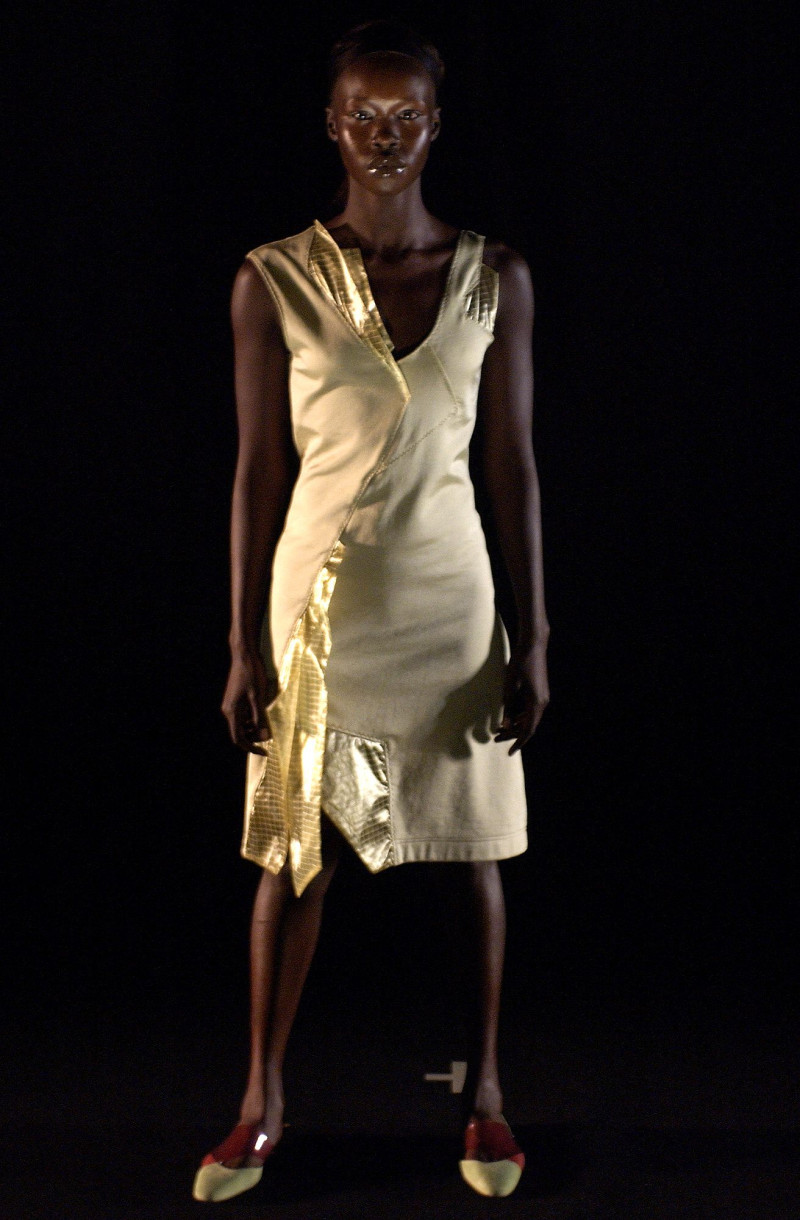 Hamish Morrow fashion show for Spring/Summer 2004