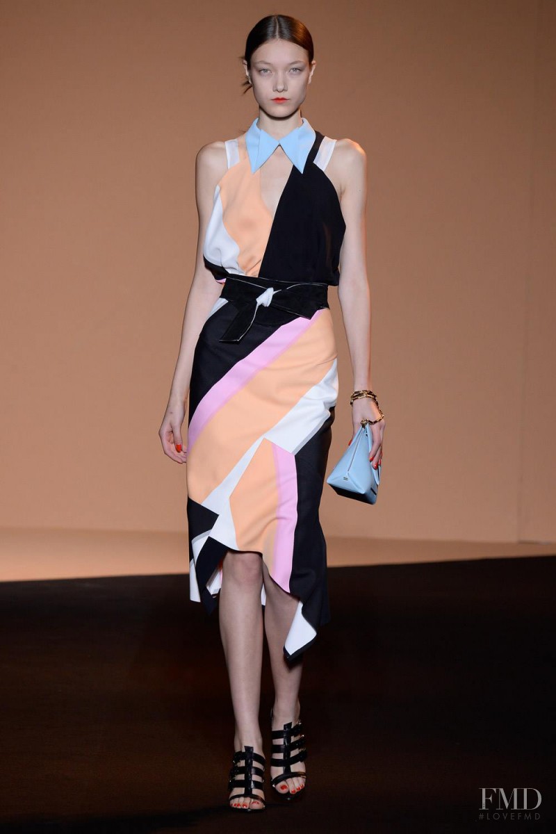 Yumi Lambert featured in  the Roland Mouret fashion show for Spring/Summer 2015