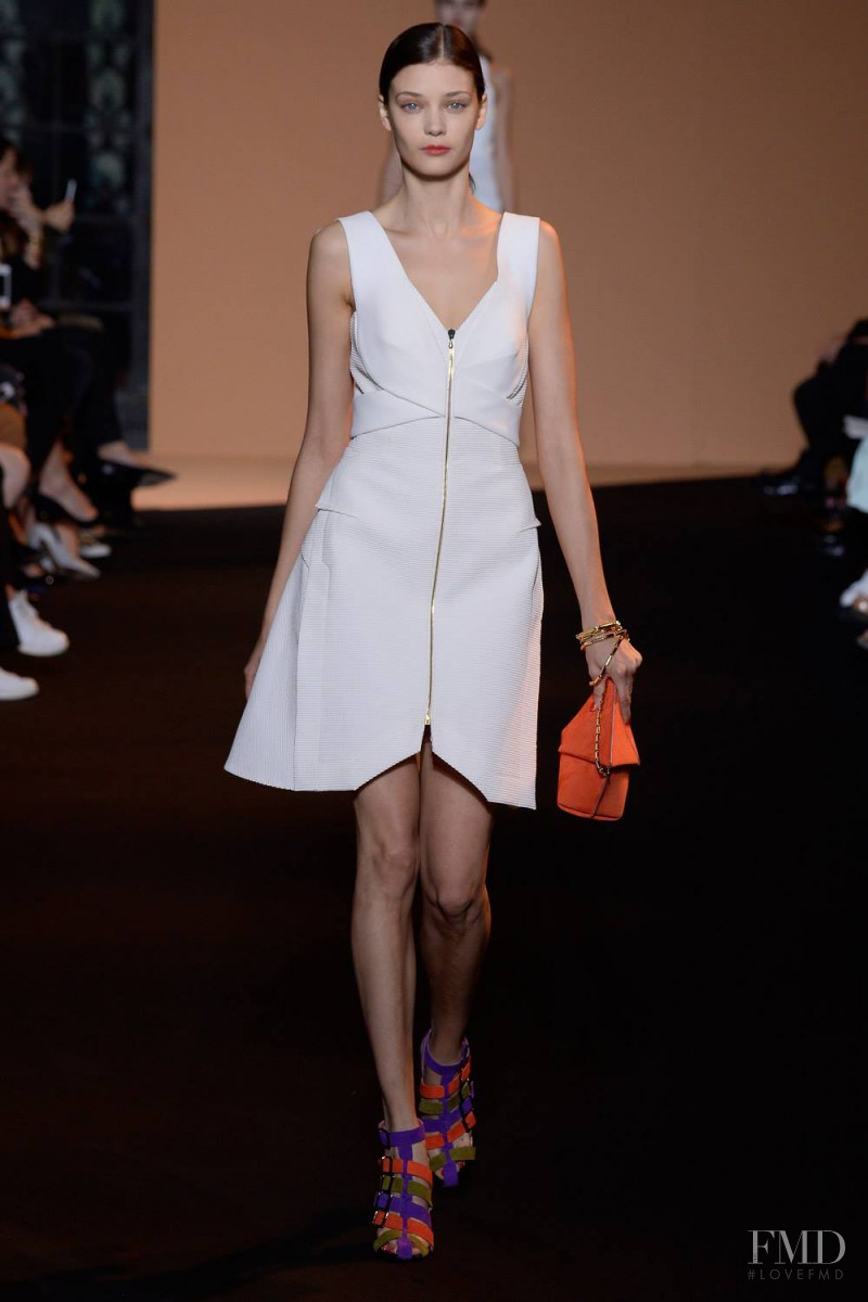 Diana Moldovan featured in  the Roland Mouret fashion show for Spring/Summer 2015