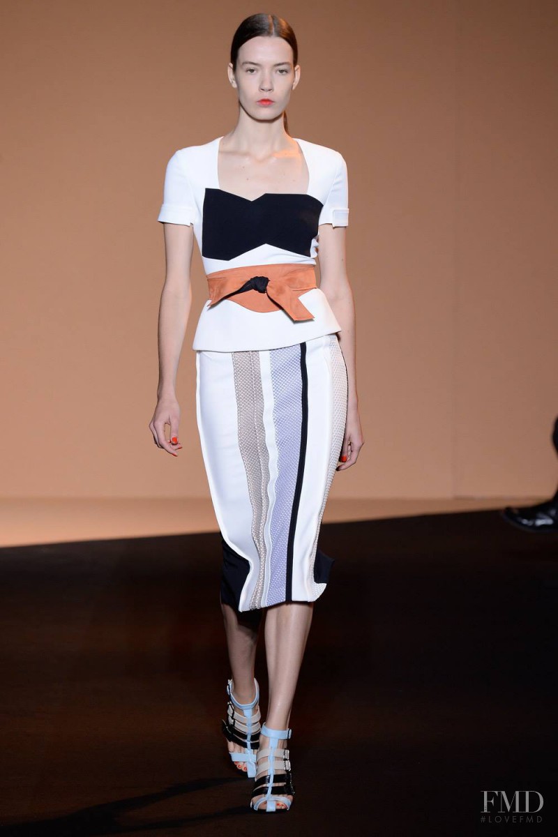 Taya Ermoshkina featured in  the Roland Mouret fashion show for Spring/Summer 2015
