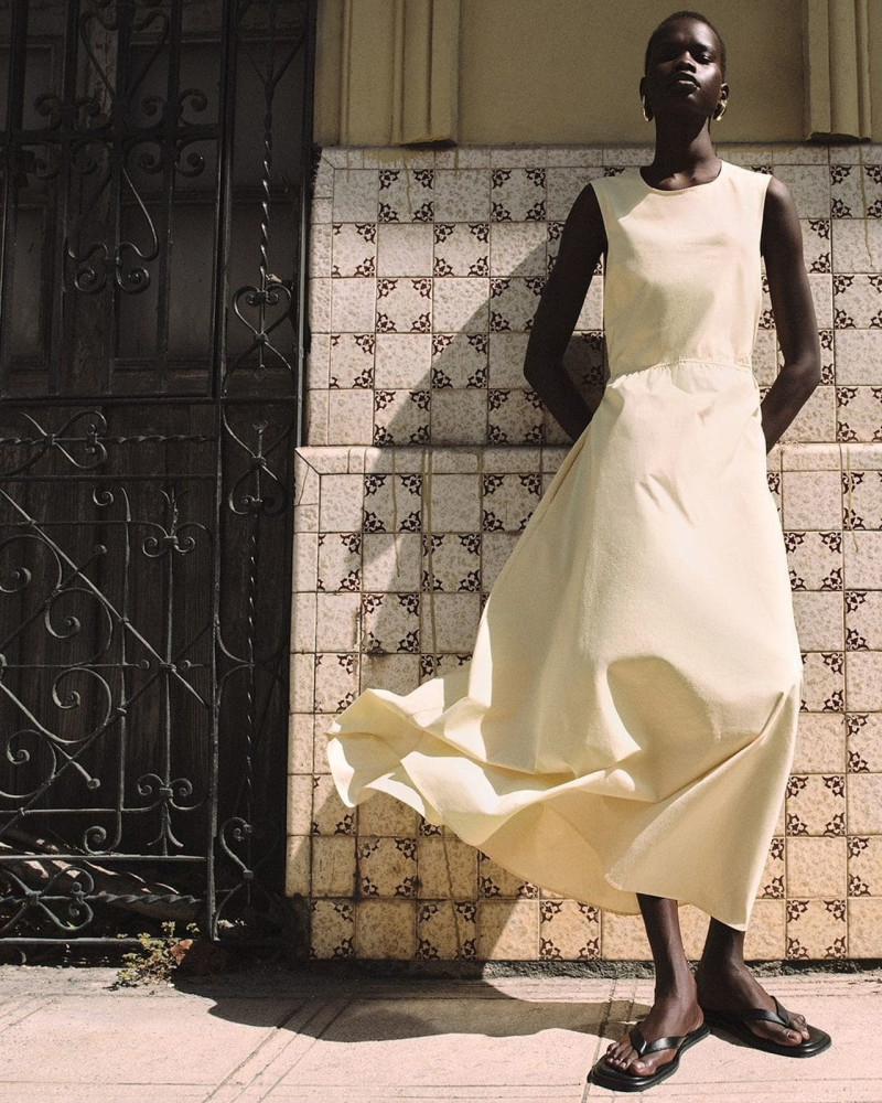 Mary Ukech featured in  the Cos Sweden advertisement for Summer 2025