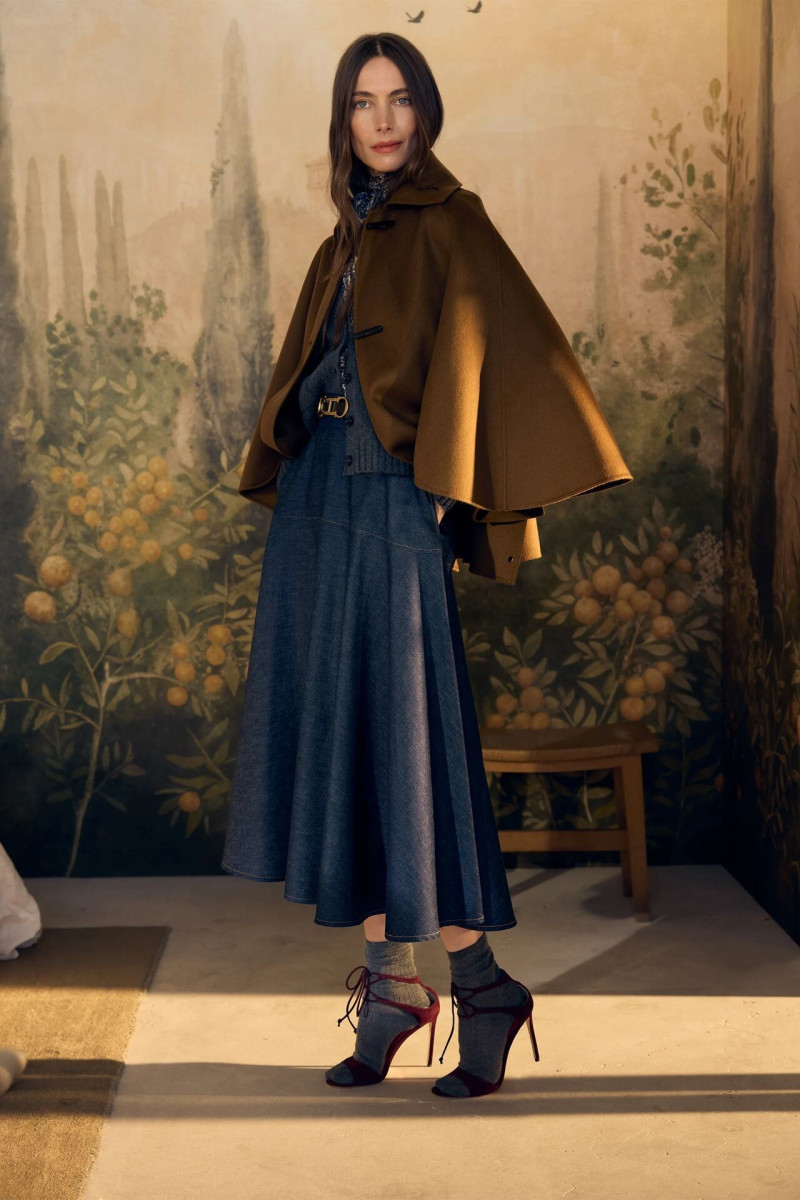 CH Carolina Herrera lookbook for Pre-Fall 2025