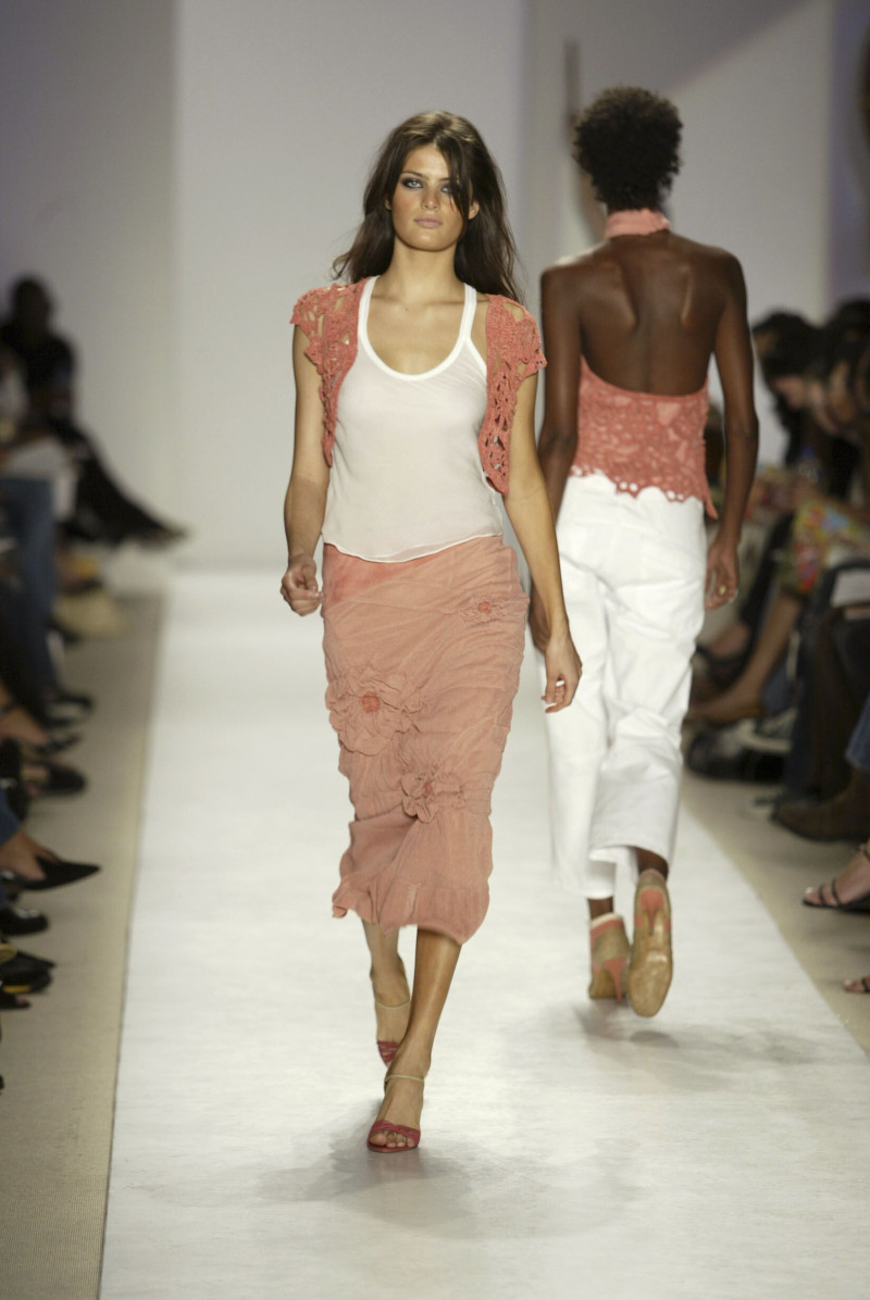 Isabeli Fontana featured in  the Carlos Miele fashion show for Spring/Summer 2004