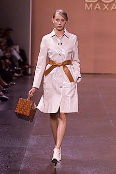 BCBG By Max Azria fashion show for Spring/Summer 2001