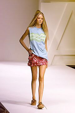 Sportmax fashion show for Spring/Summer 2000