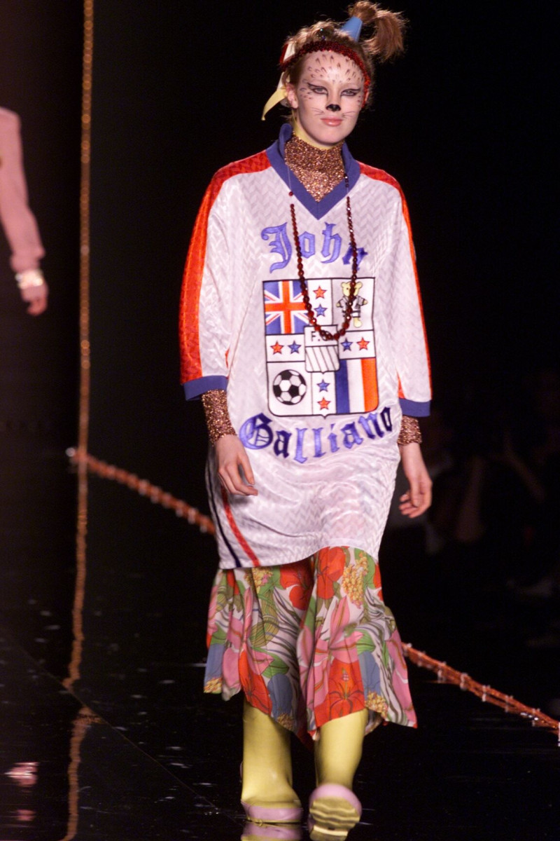 John Galliano fashion show for Autumn/Winter 2000