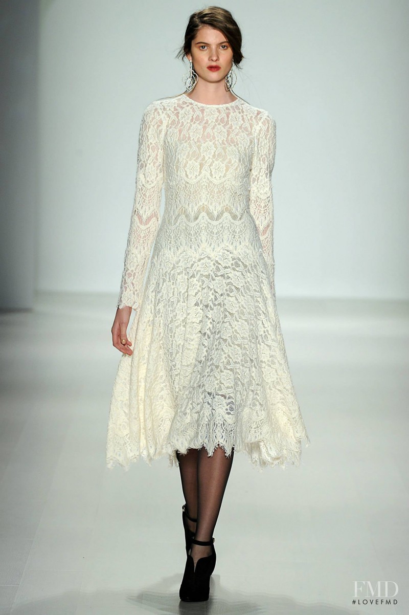 Tadashi Shoji fashion show for Autumn/Winter 2014