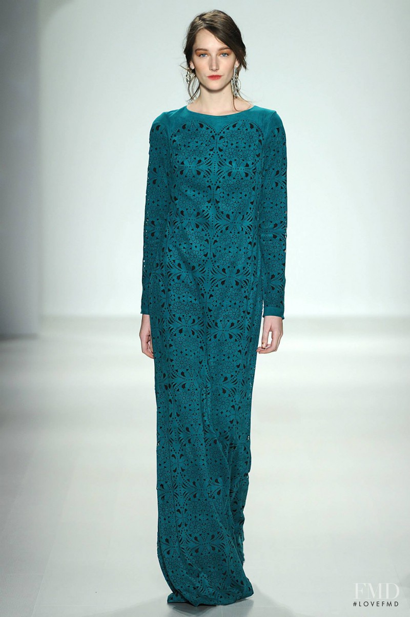 Tadashi Shoji fashion show for Autumn/Winter 2014