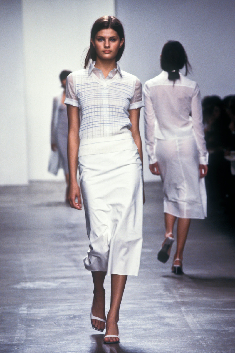 Isabeli Fontana featured in  the Calvin Klein 205W39NYC fashion show for Spring/Summer 2000