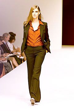 Max Mara fashion show for Spring/Summer 2000