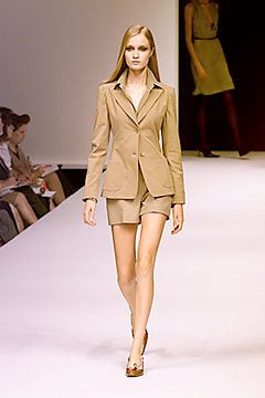 Max Mara fashion show for Spring/Summer 2000