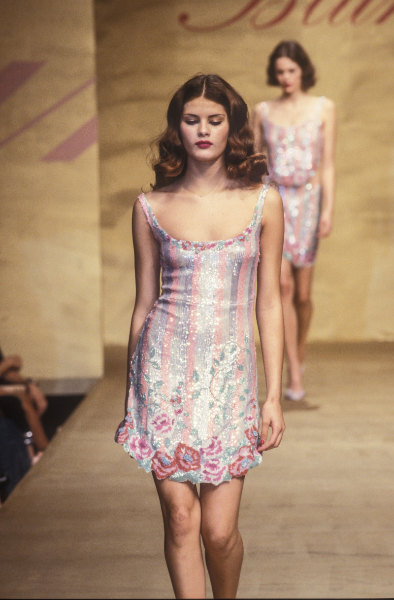 Isabeli Fontana featured in  the Blumarine fashion show for Spring/Summer 2000