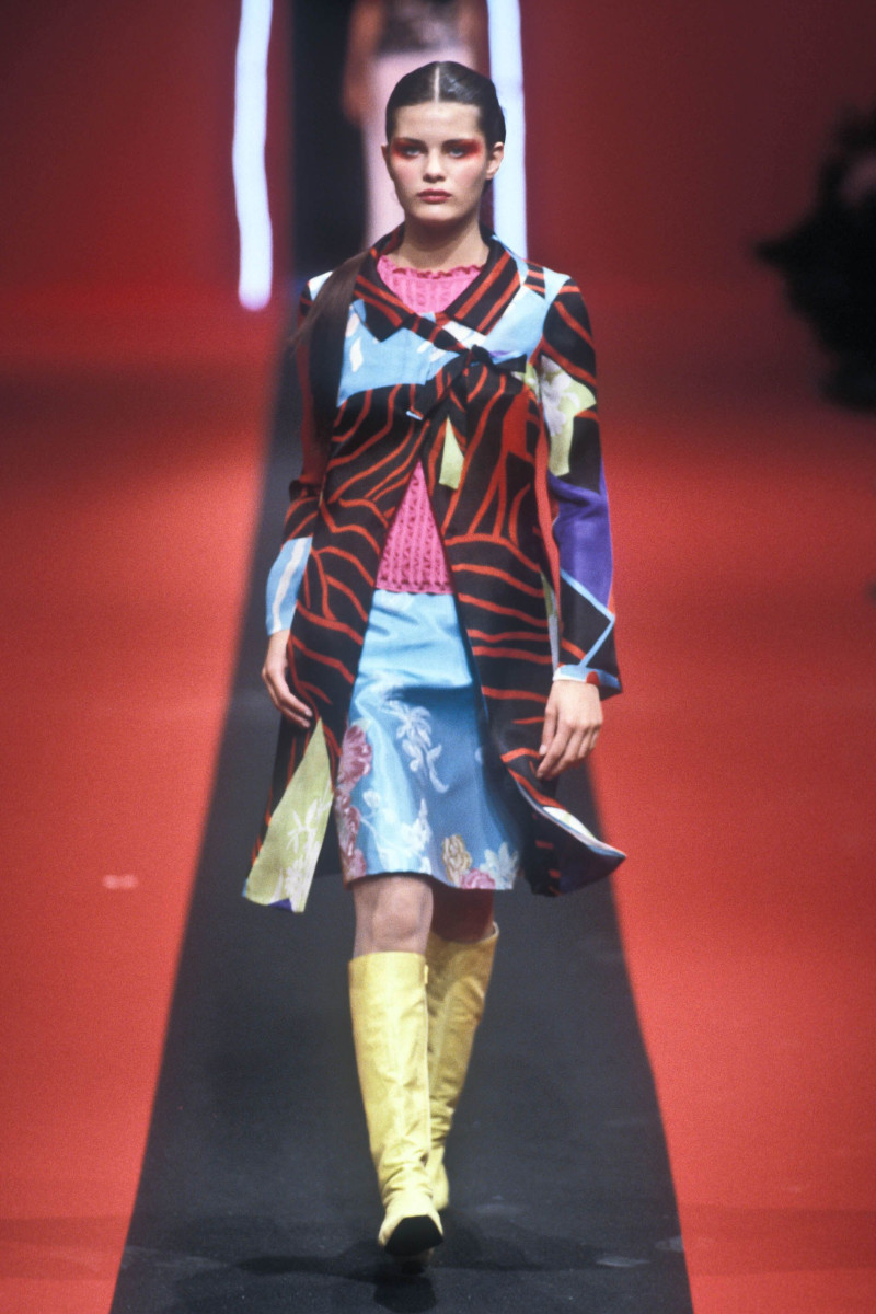 Isabeli Fontana featured in  the Christian Lacroix fashion show for Spring/Summer 2000