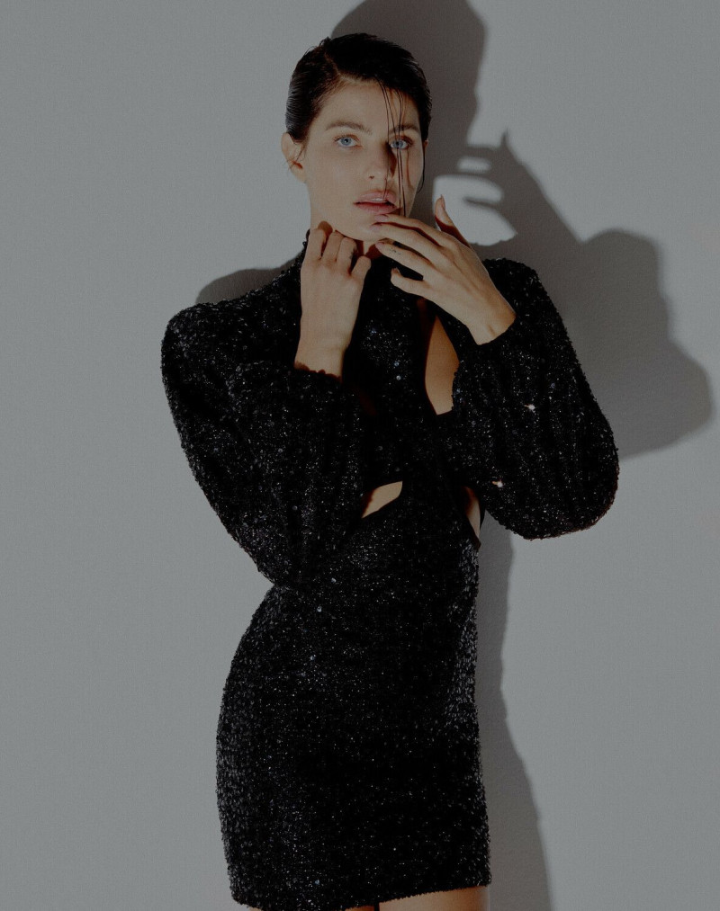 Isabeli Fontana featured in  the Tufi Duek advertisement for Autumn/Winter 2023