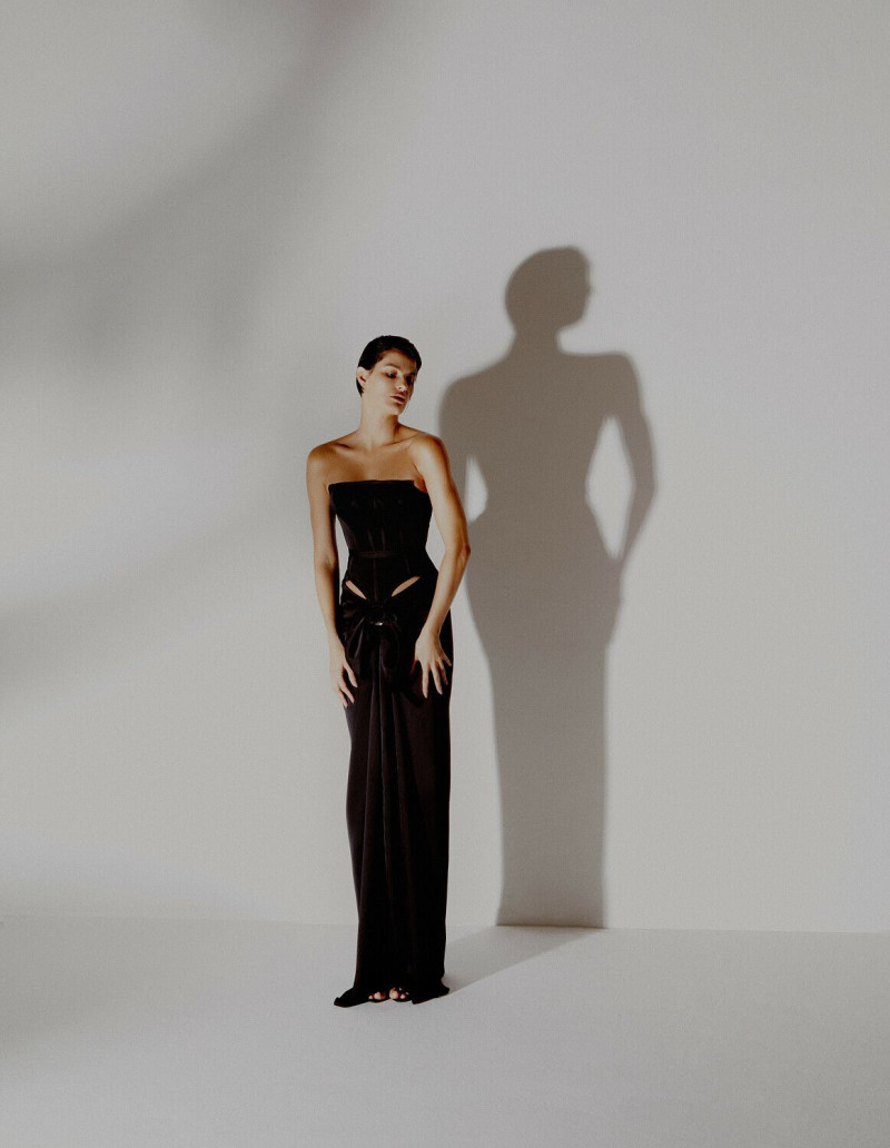 Isabeli Fontana featured in  the Tufi Duek advertisement for Autumn/Winter 2023