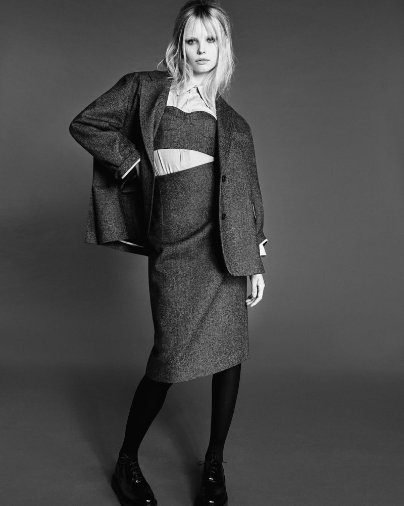 Tara Halliwell featured in  the Max&Co Ilaboration advertisement for Autumn/Winter 2023