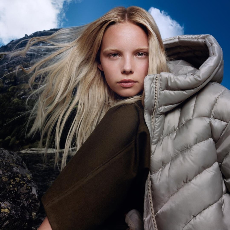 Tara Halliwell featured in  the Marc O‘Polo advertisement for Autumn/Winter 2023