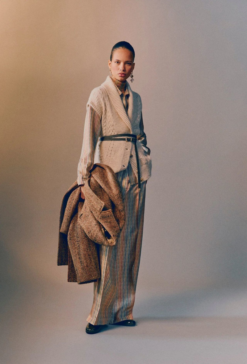 momoni lookbook for Pre-Fall 2025