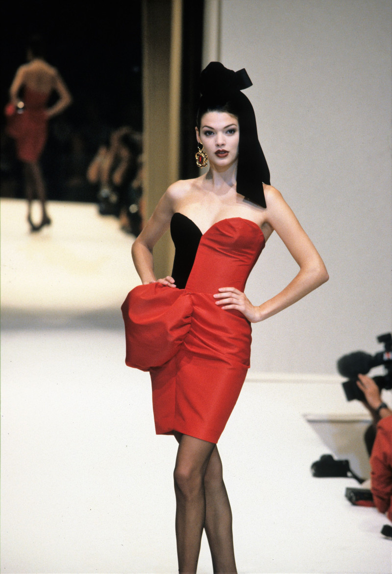 Givenchy Haute Couture fashion show for Autumn/Winter 1995