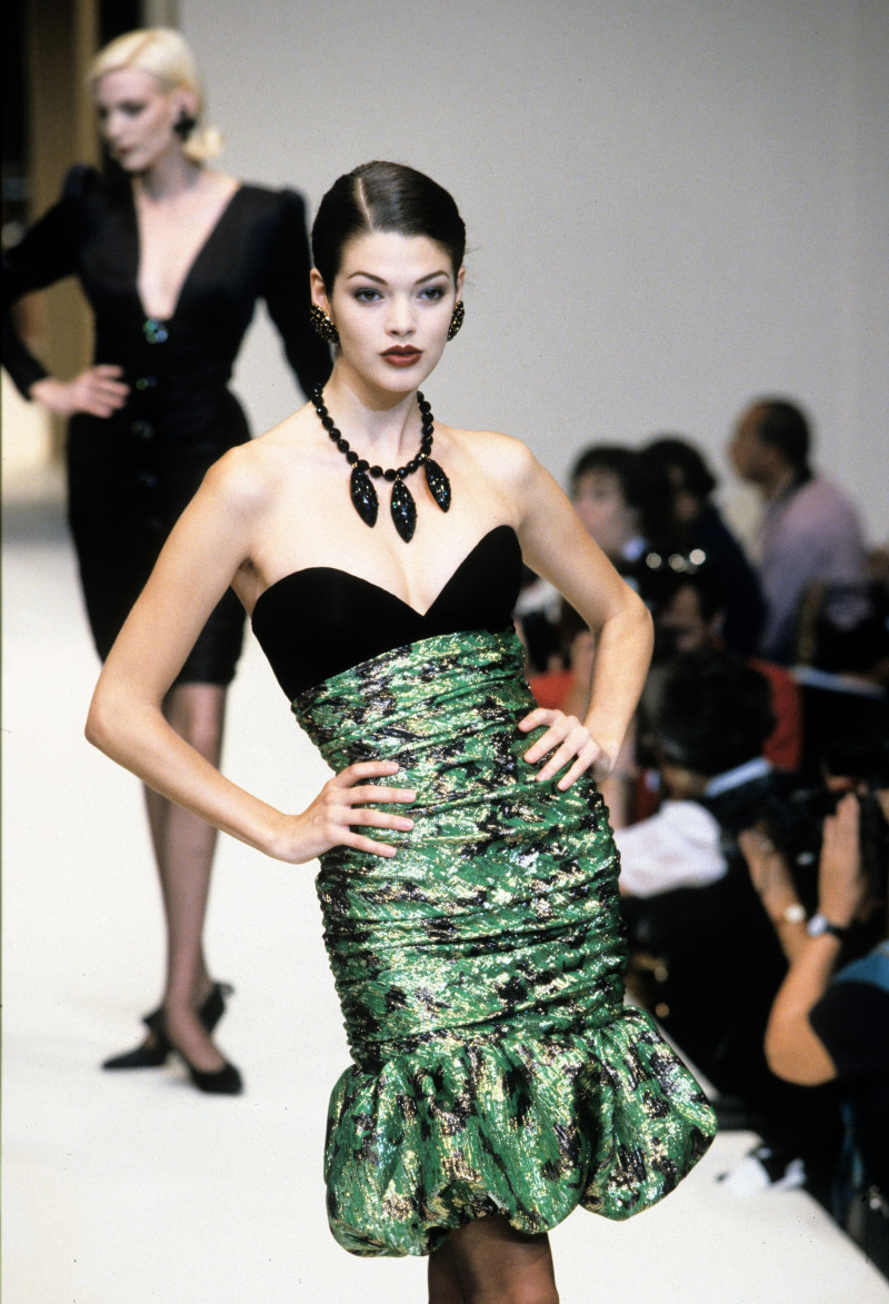 Givenchy Haute Couture fashion show for Autumn/Winter 1995