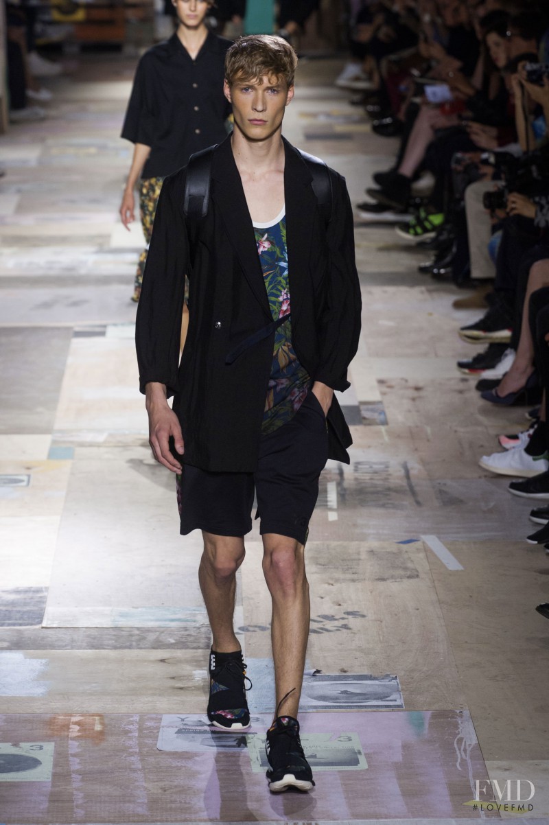 Y-3 fashion show for Spring/Summer 2015