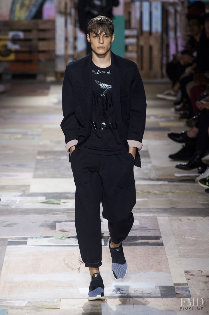 Y-3 fashion show for Spring/Summer 2015