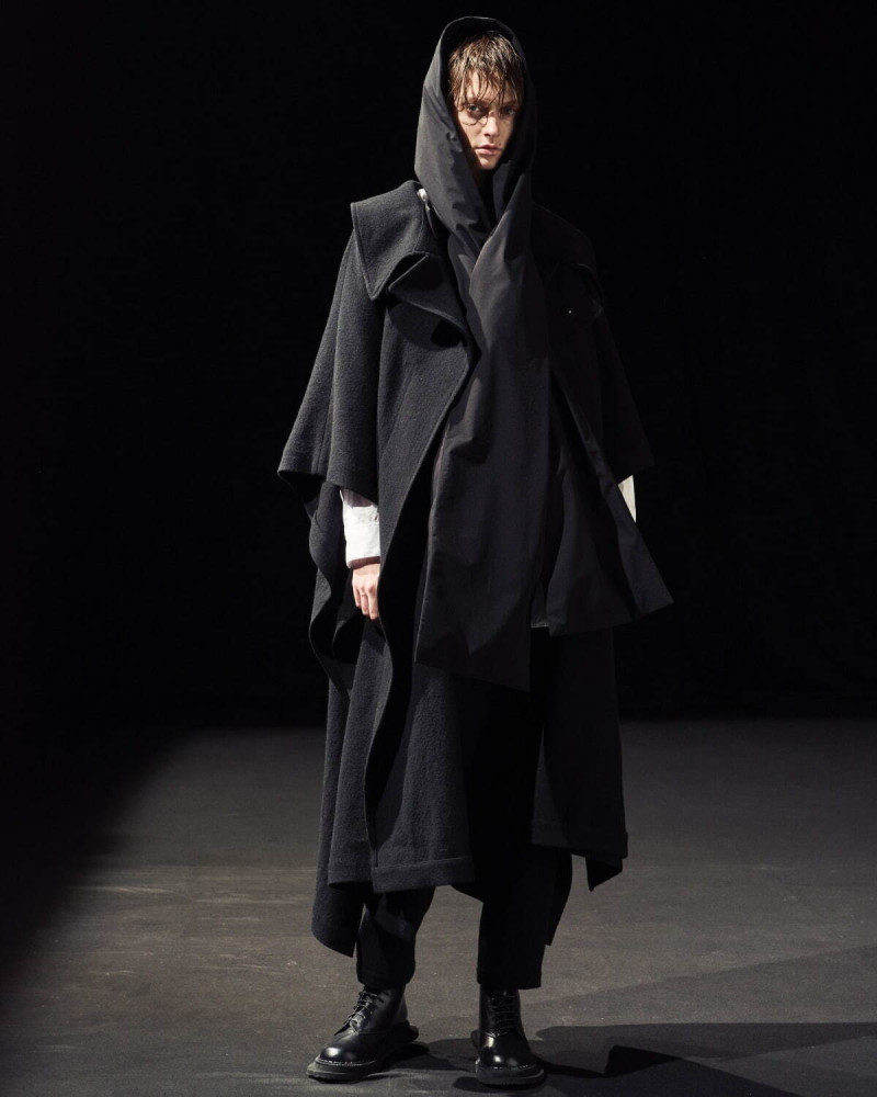 Y\'s by Yohji Yamamoto lookbook for Autumn/Winter 2025