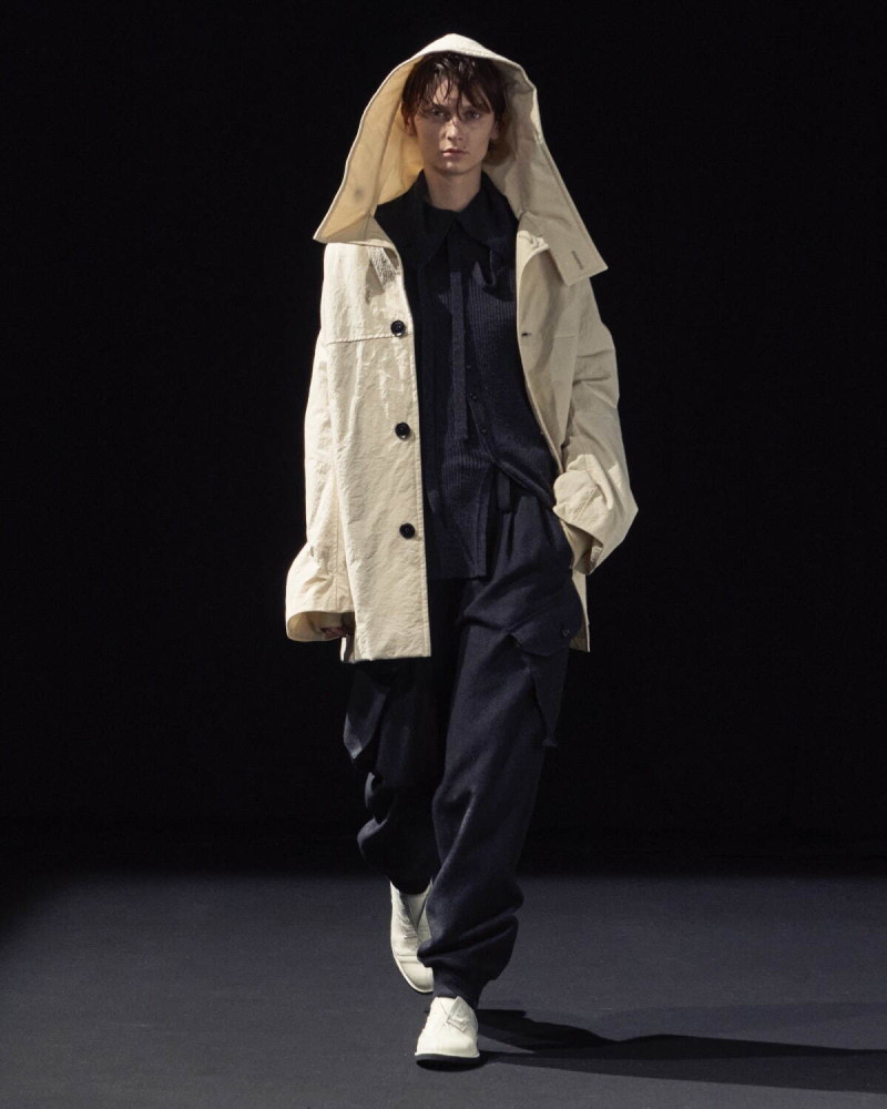 Y\'s by Yohji Yamamoto lookbook for Autumn/Winter 2025