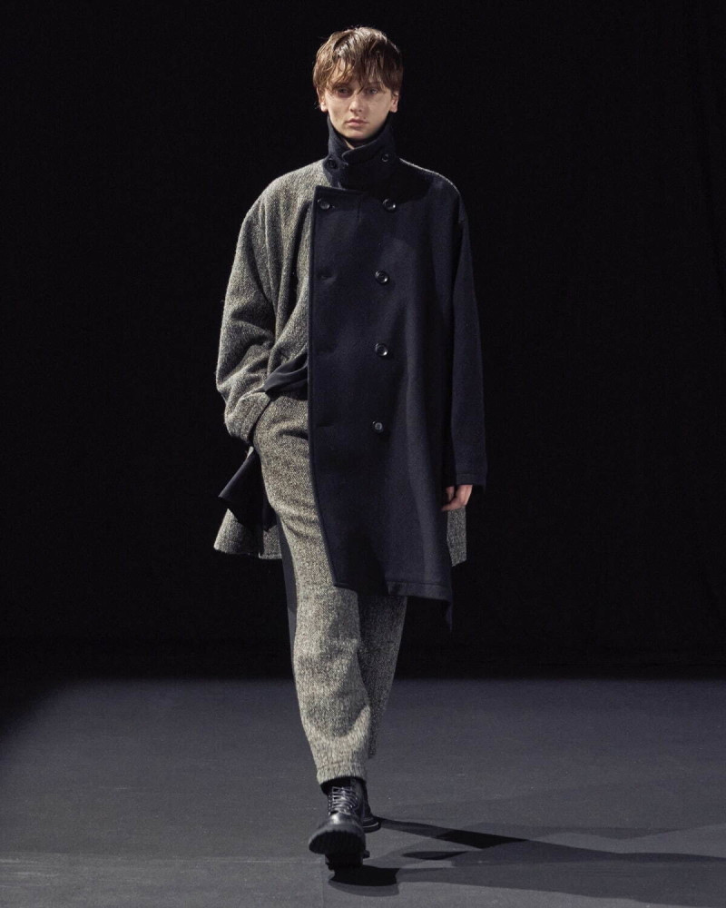 Y\'s by Yohji Yamamoto lookbook for Autumn/Winter 2025