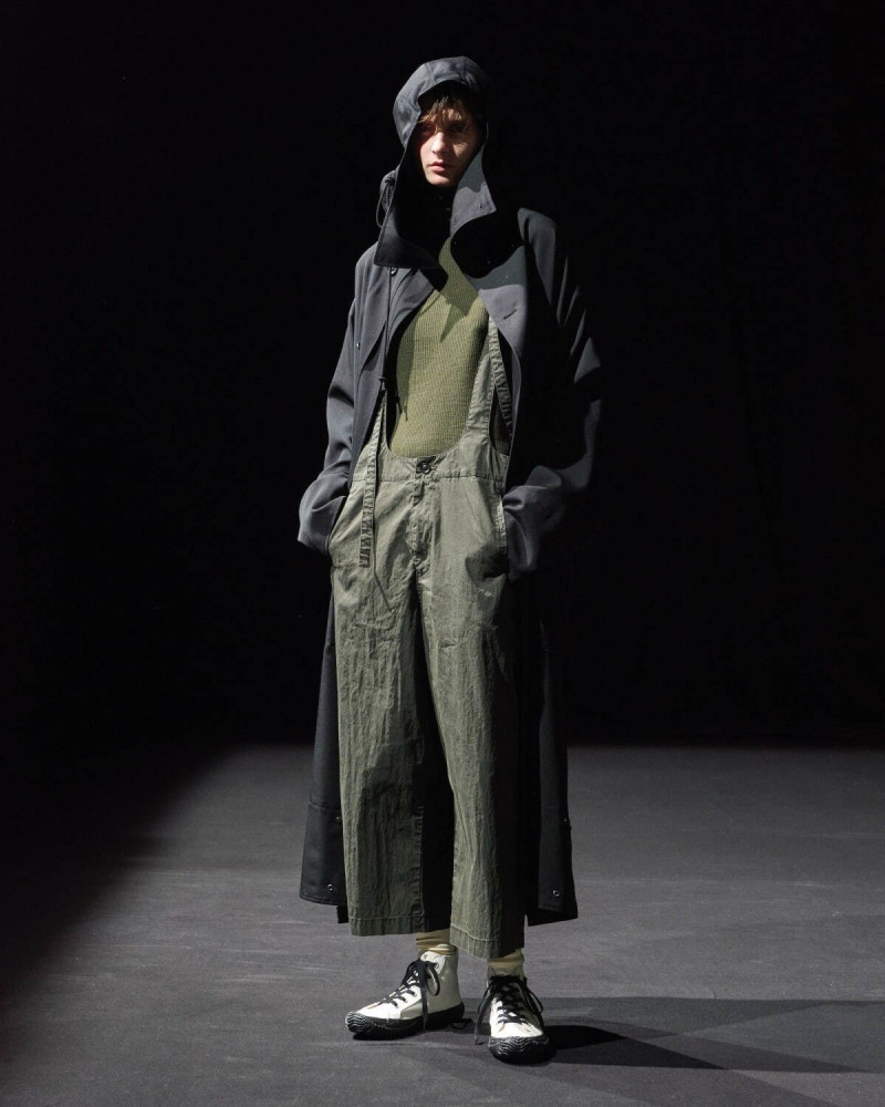 Y\'s by Yohji Yamamoto lookbook for Autumn/Winter 2025