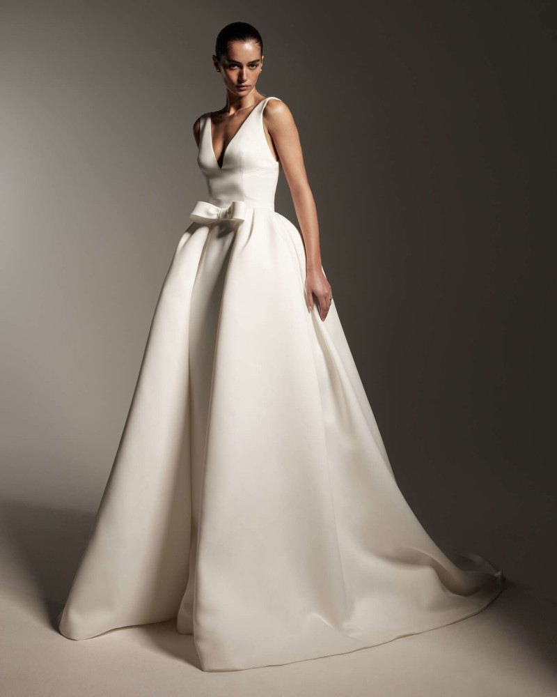 Monique Lhuillier Bridal lookbook for Spring 2026