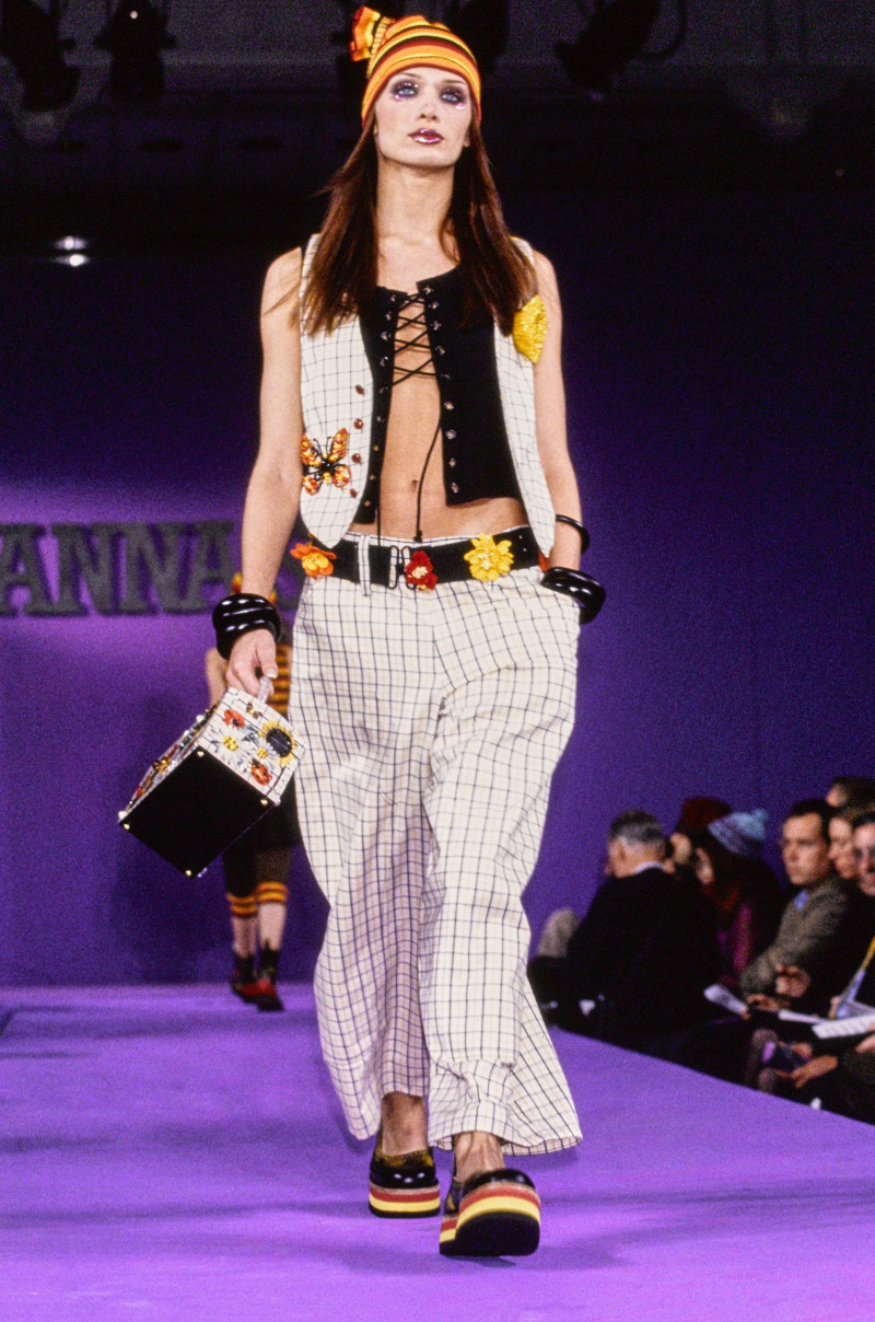 Anna Sui fashion show for Spring/Summer 1993