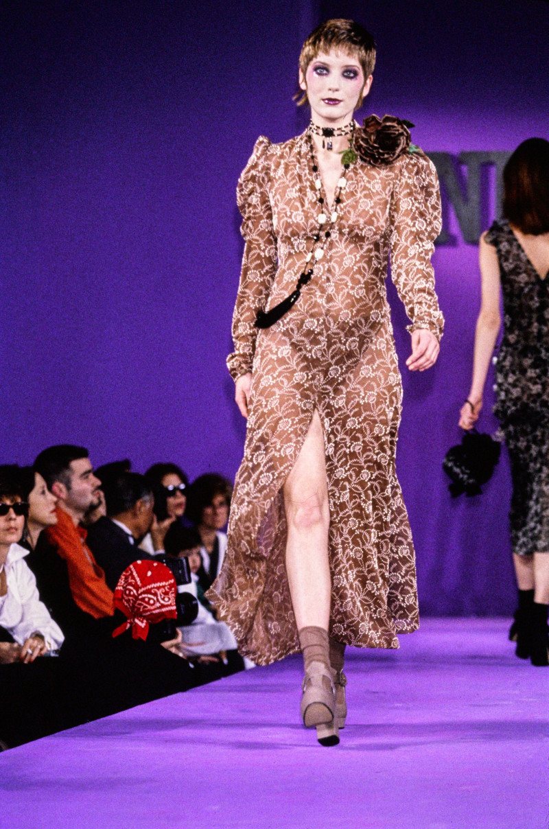 Anna Sui fashion show for Spring/Summer 1993