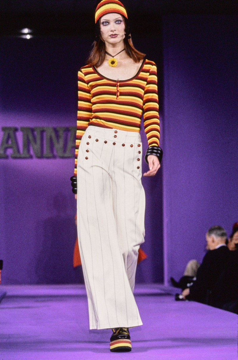 Anna Sui fashion show for Spring/Summer 1993