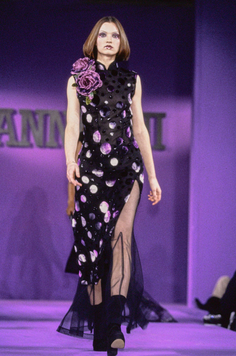 Anna Sui fashion show for Spring/Summer 1993