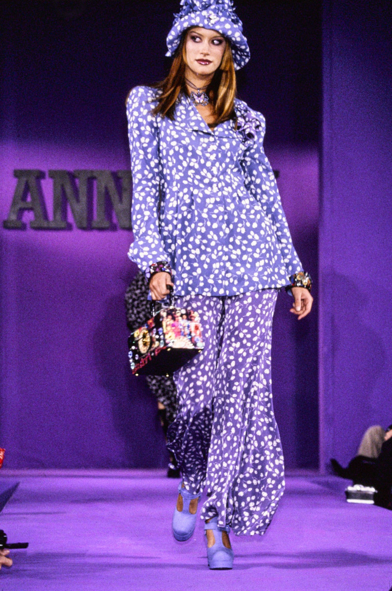 Anna Sui fashion show for Spring/Summer 1993