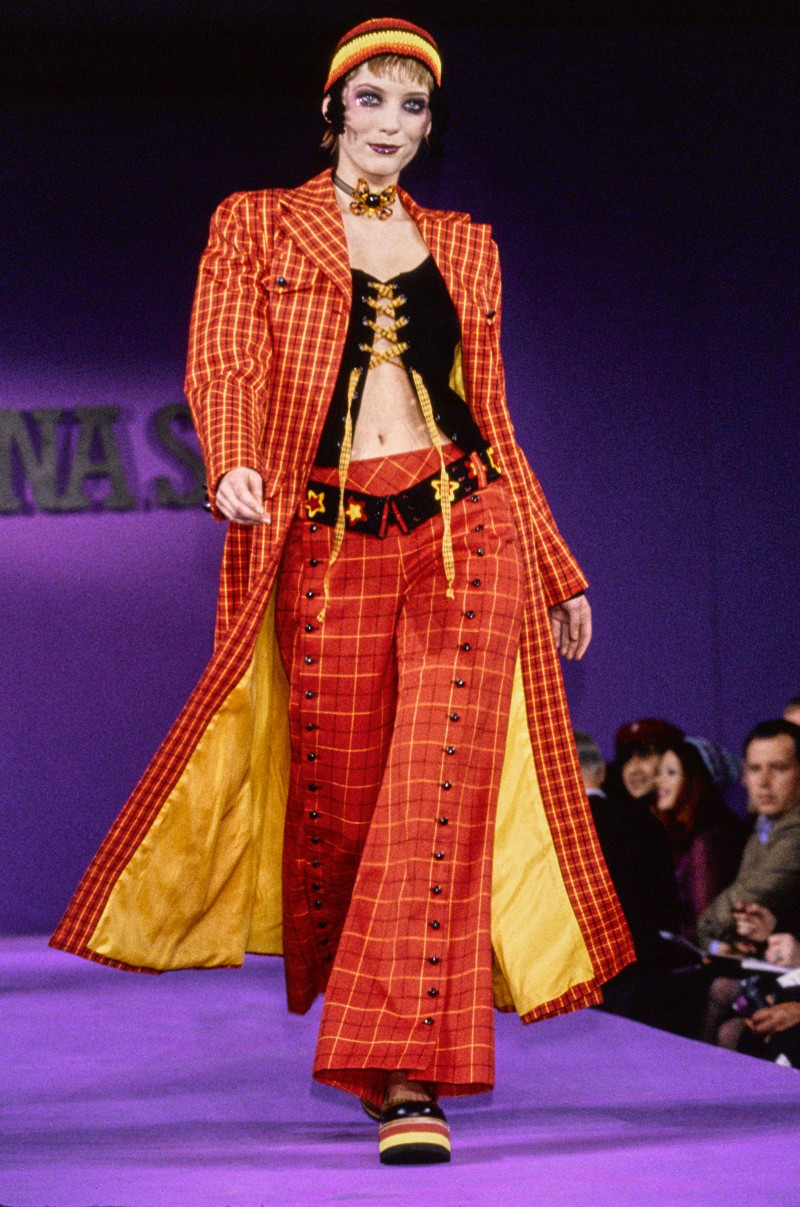 Anna Sui fashion show for Spring/Summer 1993