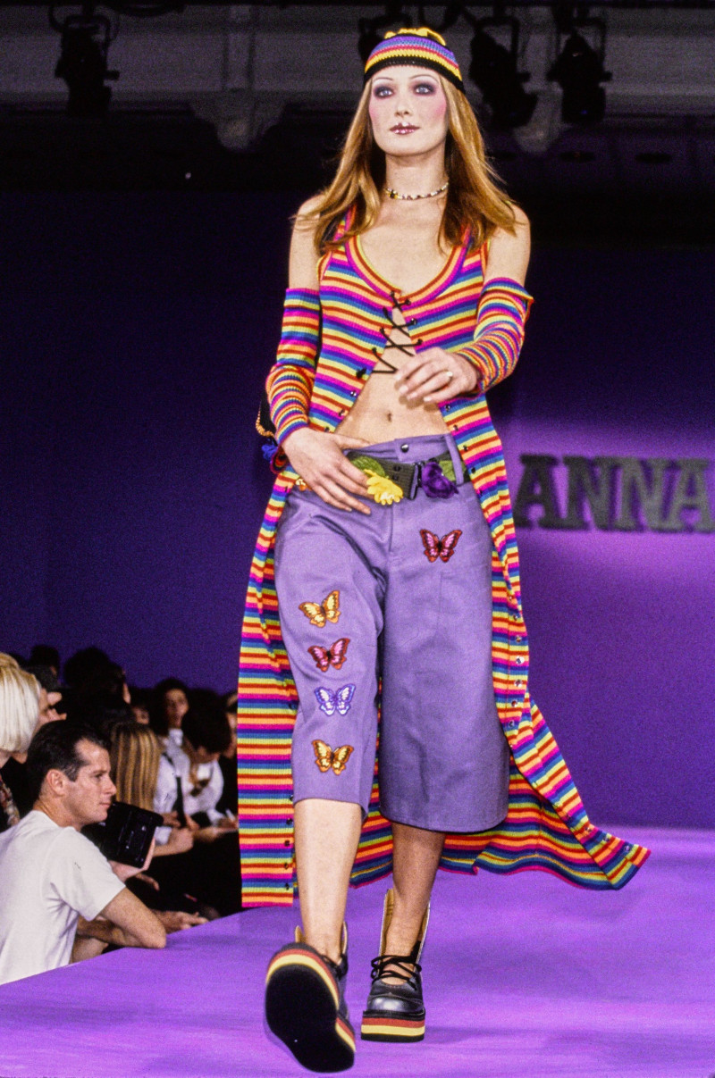 Anna Sui fashion show for Spring/Summer 1993