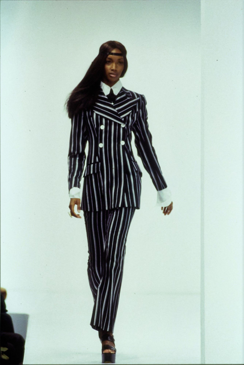 Dolce & Gabbana fashion show for Spring/Summer 1993