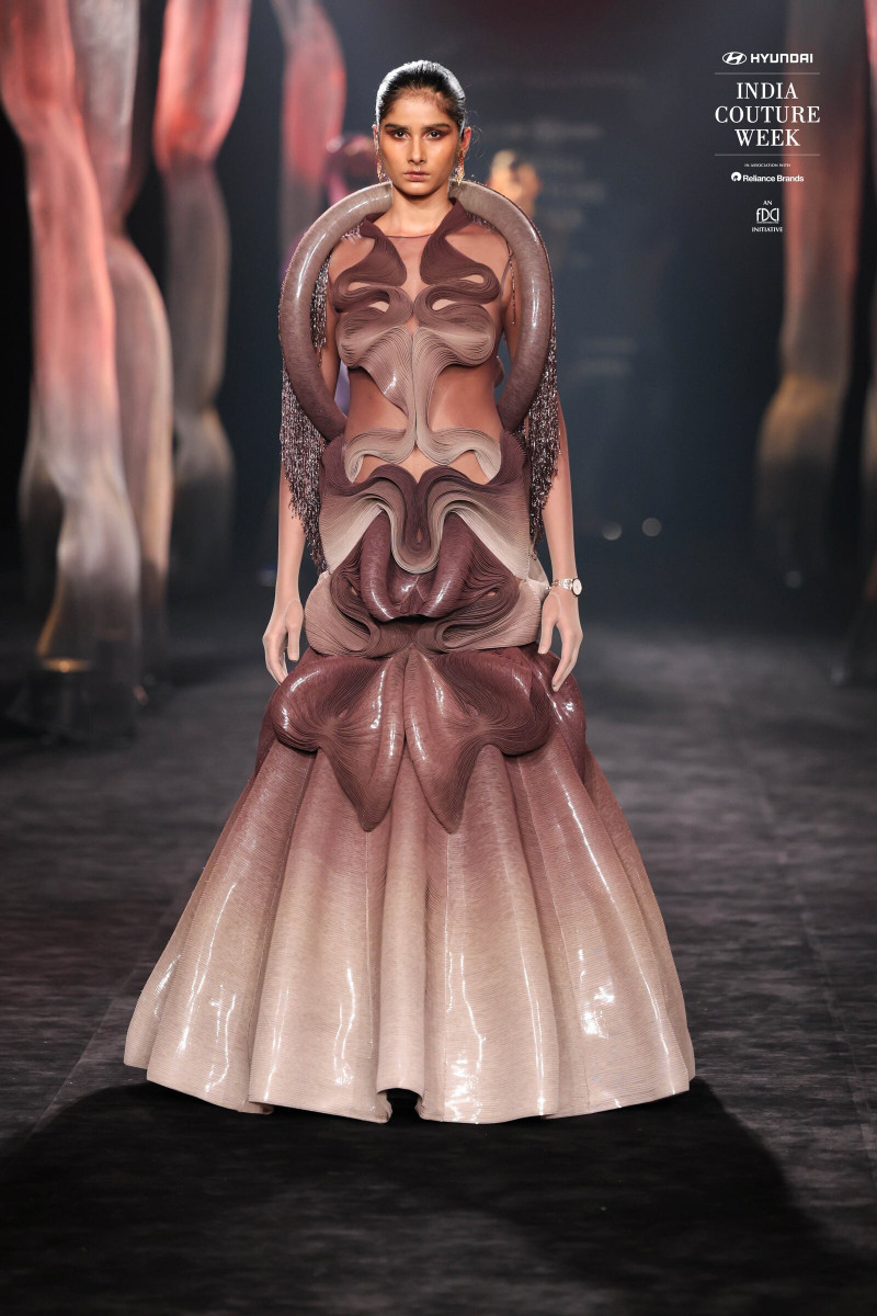 Amit Aggarwal fashion show for Autumn/Winter 2025