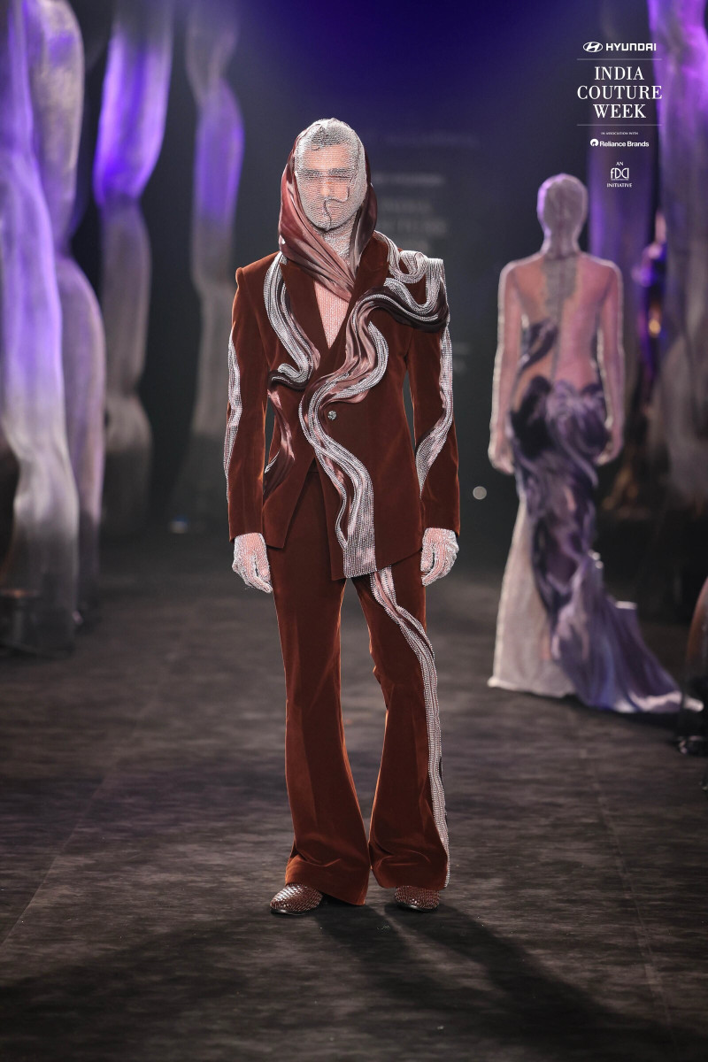 Amit Aggarwal fashion show for Autumn/Winter 2025