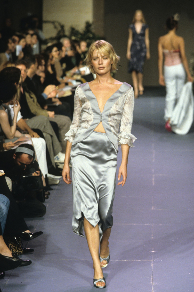 Chloe fashion show for Spring/Summer 1999