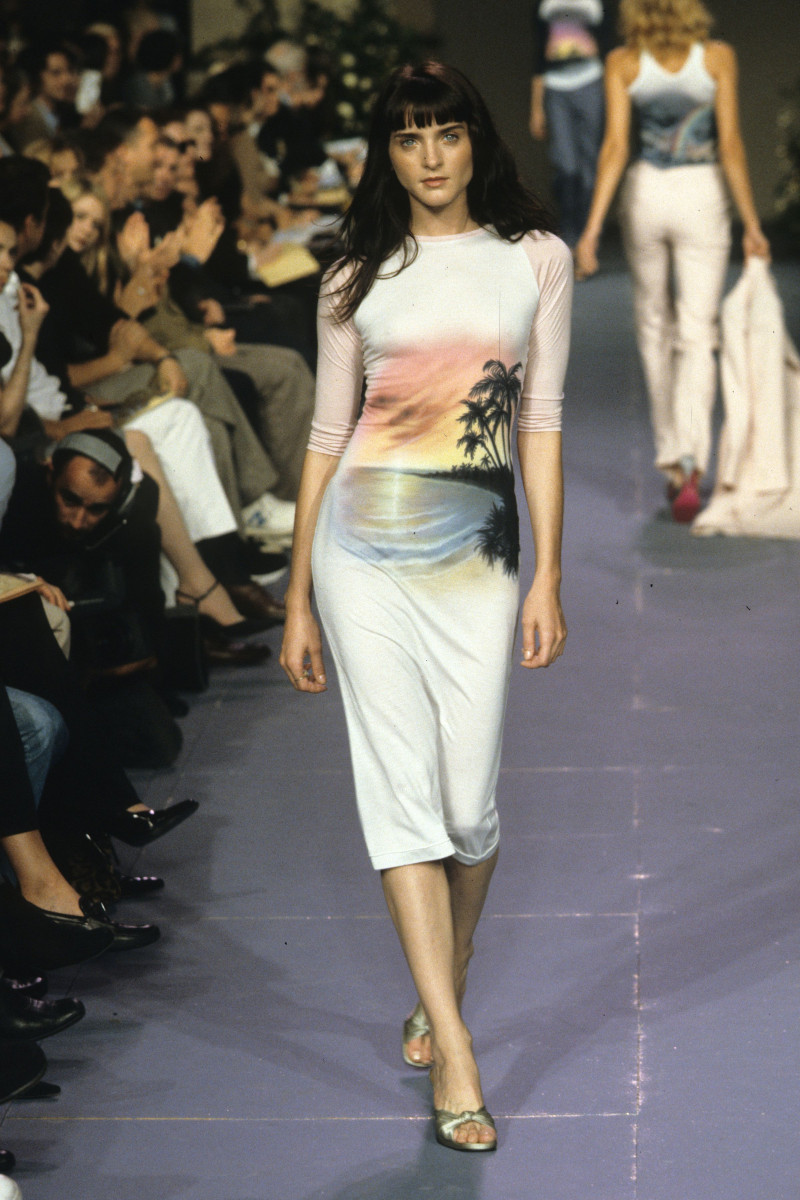 Chloe fashion show for Spring/Summer 1999