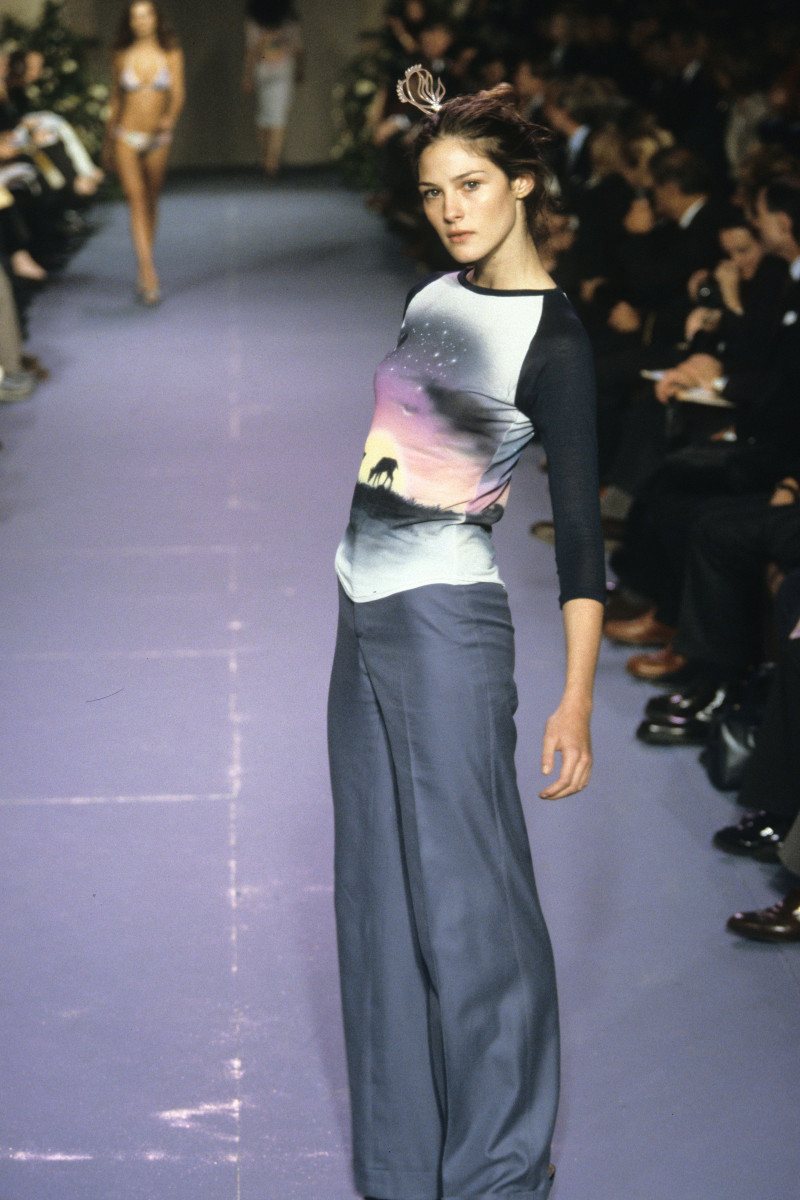 Chloe fashion show for Spring/Summer 1999
