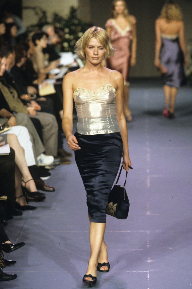 Chloe fashion show for Spring/Summer 1999