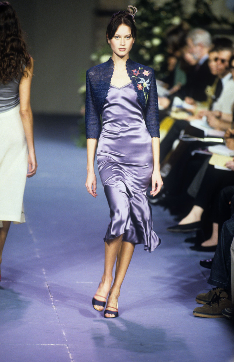 Chloe fashion show for Spring/Summer 1999