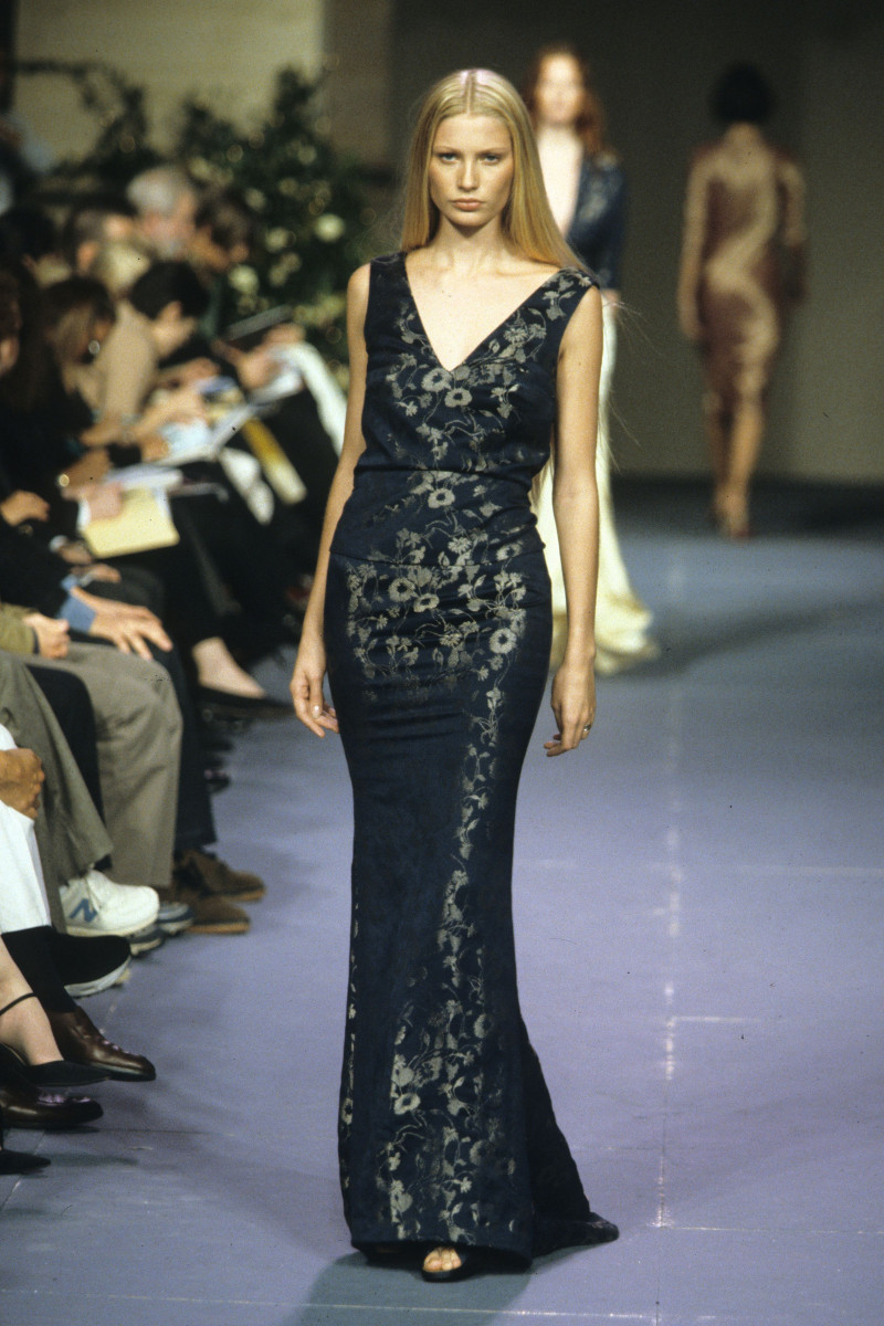 Chloe fashion show for Spring/Summer 1999